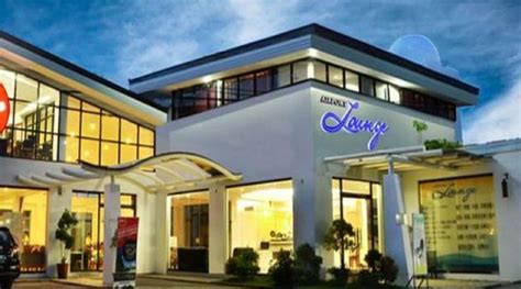 12 Best Airport Hotels in the Philippines for Long Layovers.